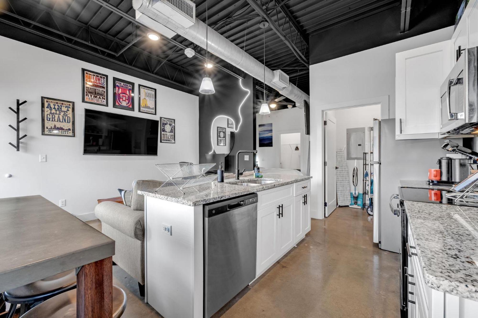 New Studio Sleeps 4 - 7 Mins To Dwtn Нэшвилл Экстерьер фото