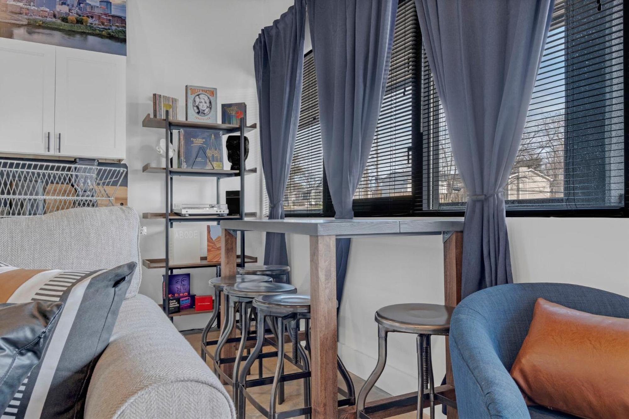 New Studio Sleeps 4 - 7 Mins To Dwtn Нэшвилл Экстерьер фото